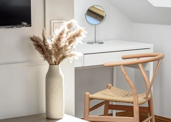 Traku Street In 아파트 *